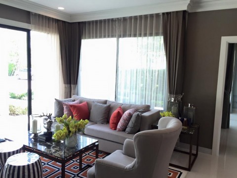 ผ้าม่านราคาถูก พระราม2